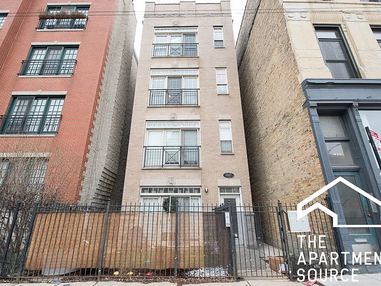 1627 W Grand Ave #3 — Photo 21