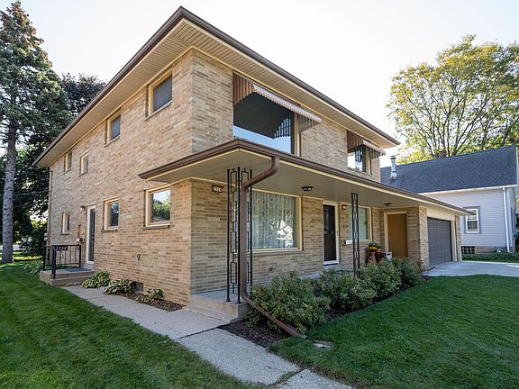 2nd image of 2326 S 83rd St #2328