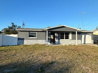 4444 Shoreline Dr, New Port Richey, FL 34652