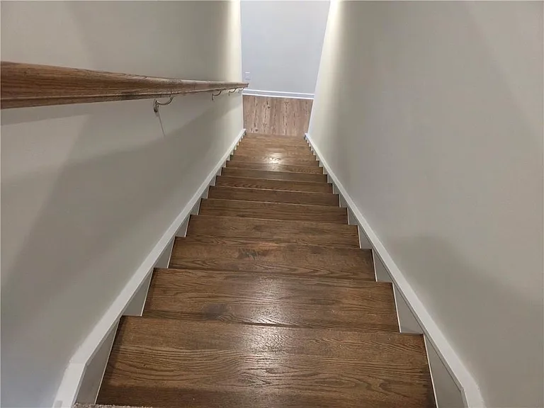 1704 Harper Lily Ln — Photo 5
