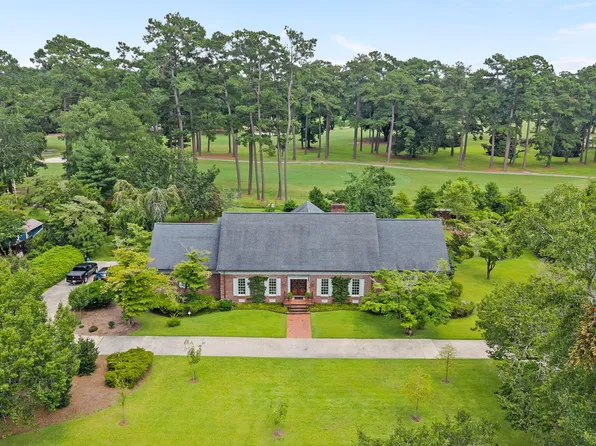 4517 W Fairway Drive, Trent Woods, NC 28562