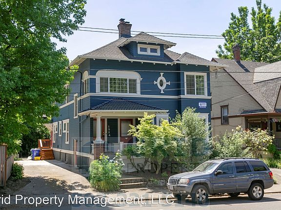 3rd image of 1522-1524 SE Belmont St #5830780