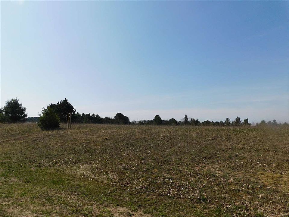 2nd image of 6906 Forest Way