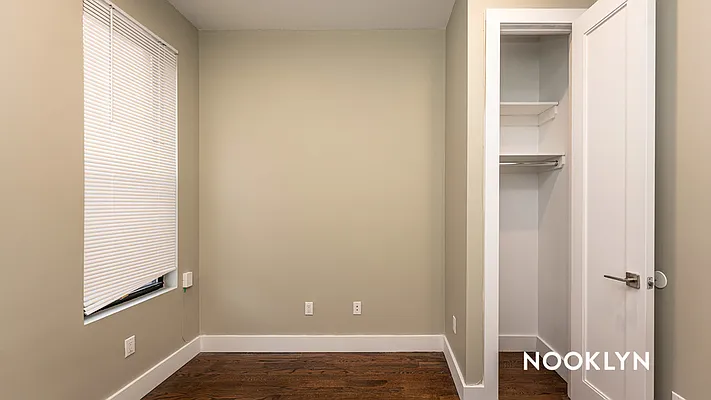 Rented by Nooklyn NYC LLC | media 19