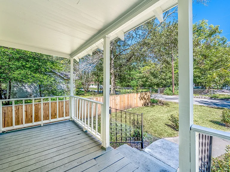 4673 Hassell Ave — Photo 3