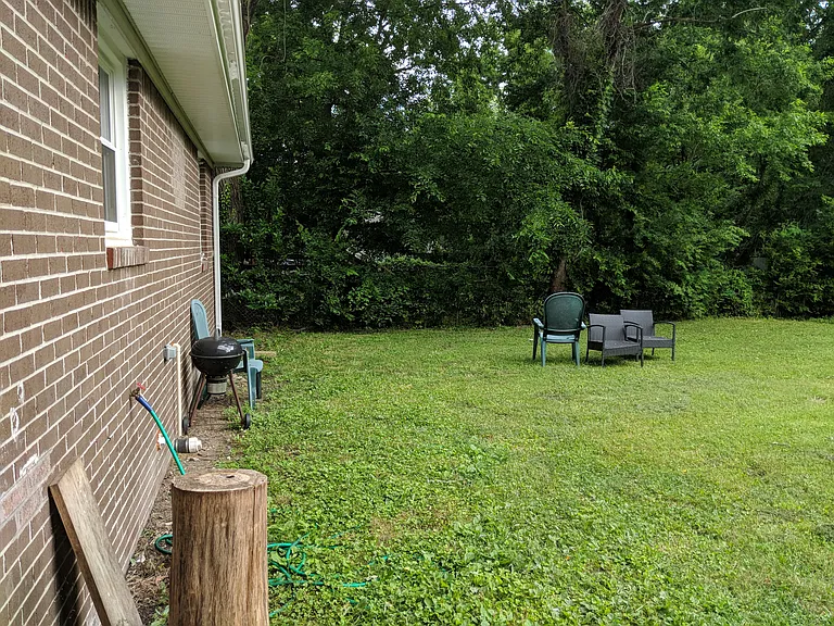 8021 Ransom Rd — Photo 25