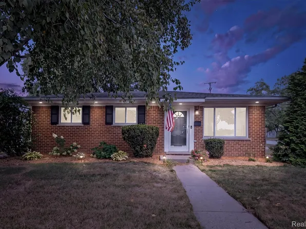 908 Elmsford Dr, Clawson, MI 48017