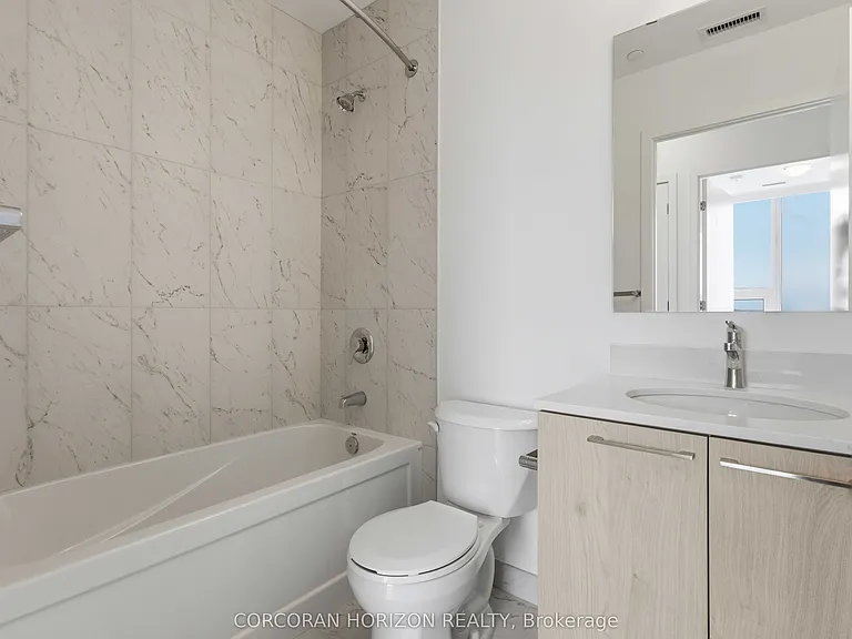 7439 Kingston Rd #1115 — Photo 4