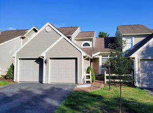 35 Liberty Ct, Carlisle, PA 17015