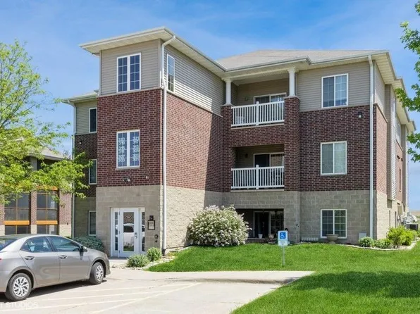 305 Taft Ave, Iowa City, IA 52245