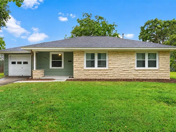 5806 Grape St, Houston, TX 77074