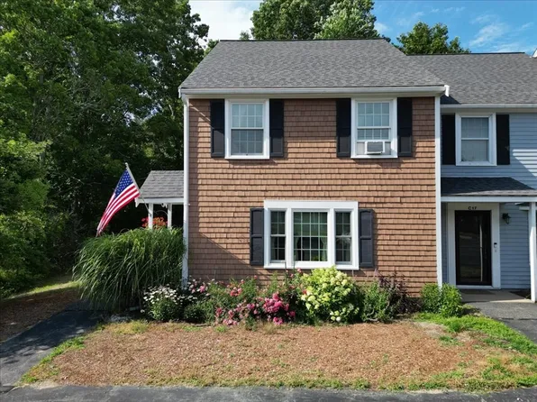 60 Pattison St #18, Abington, MA 02351