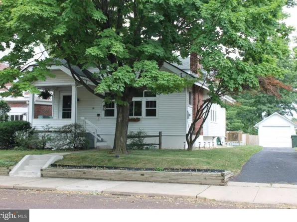 219 S 11th St, Quakertown, PA 18951