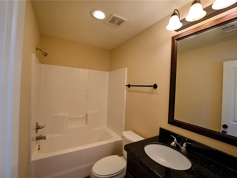 402 Nimitz St #A — Photo 10