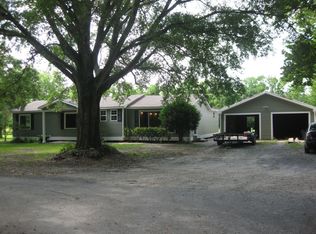 6614 Jerry Hebert Rd, Lake Charles, LA 70615