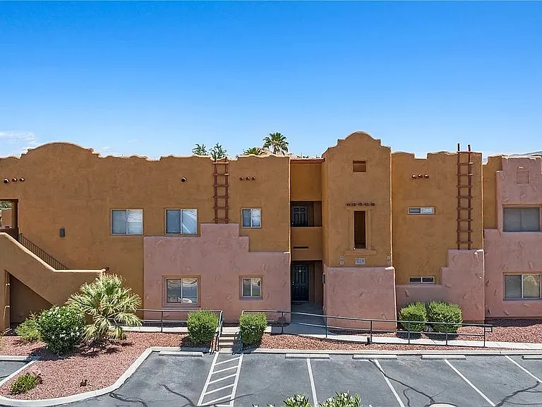 728 Hardy Way #C — Photo 1