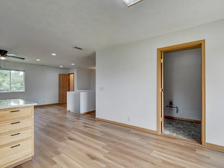 3621 Avenue G #2 — Photo 8