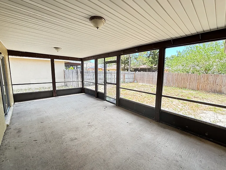 2665 Wildwood Ln — Photo 24