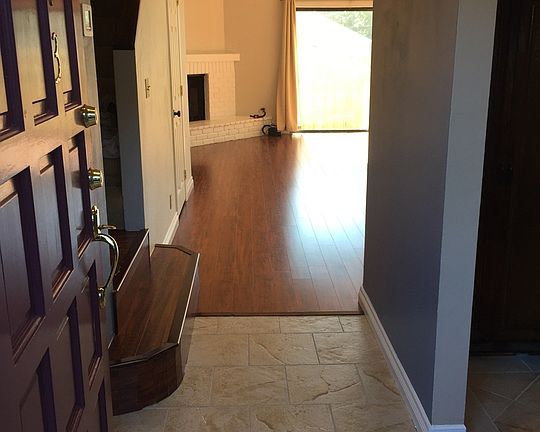3rd image of 5247 Agnes Ave APT 3