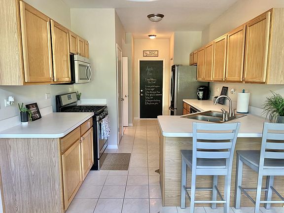 2nd image of 6810 Zurich Ct