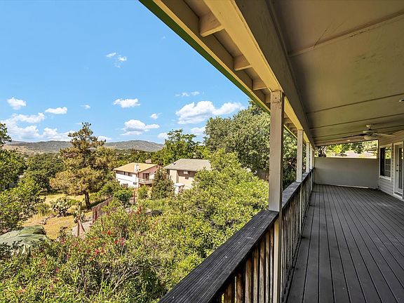 5th image of 17464 Greenridge Road