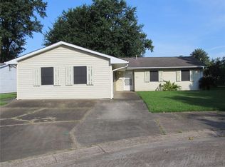 1913 Acadia Dr, La Place, LA 70068