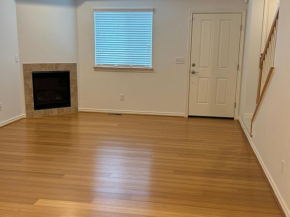 4th image of 1320 Kestrel Ln Unit C