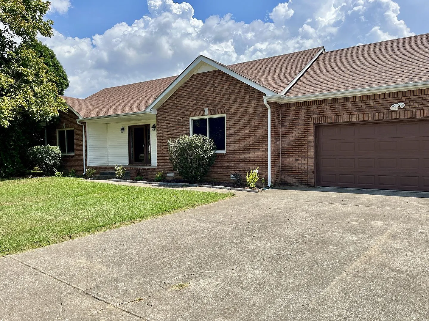 *Coming Soon* Great Ranch Home in Woodlawn! — Photo 2