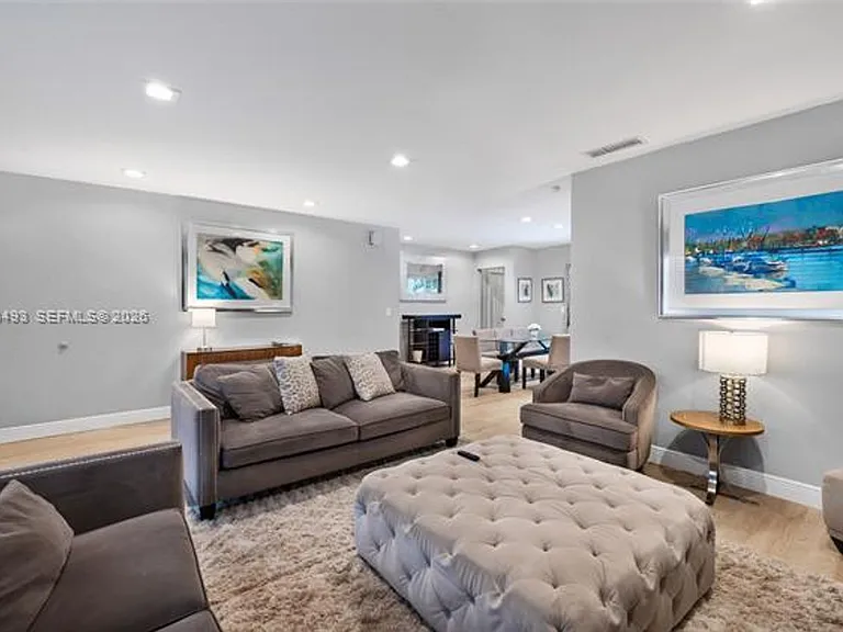 7711 Coquina Dr — Photo 37