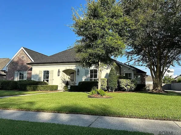 204 Arapaho Dr, Houma, LA 70360
