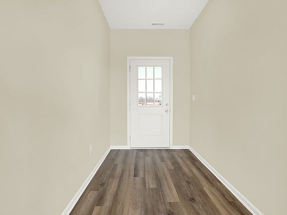 4th image of 5875 Fair Oak Cir