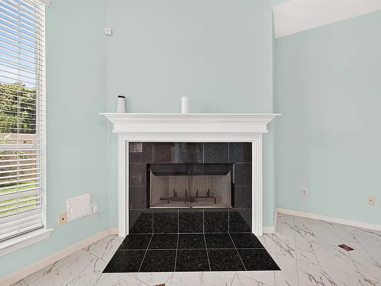 12338 Ashford Hollow Dr — Photo 15