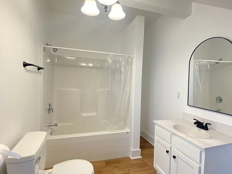 102 Academy St — Photo 4