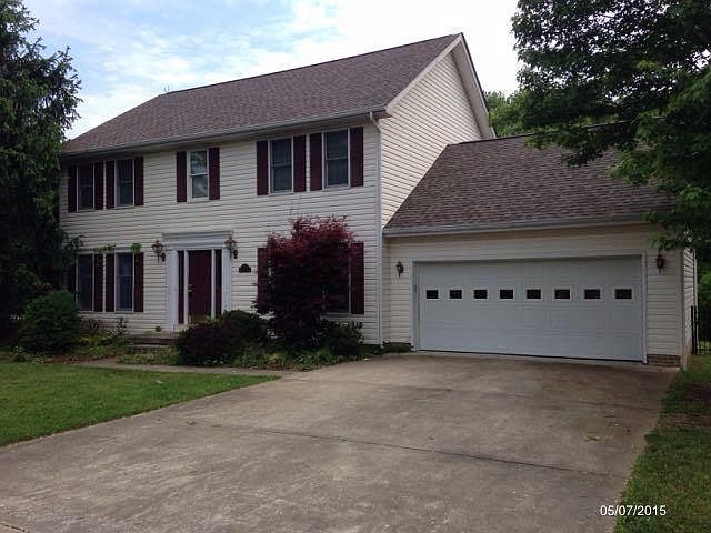 1st image of 2209 Samantha Cir