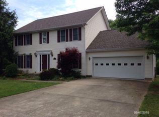 2209 Samantha Cir, Paintsville, KY 41240