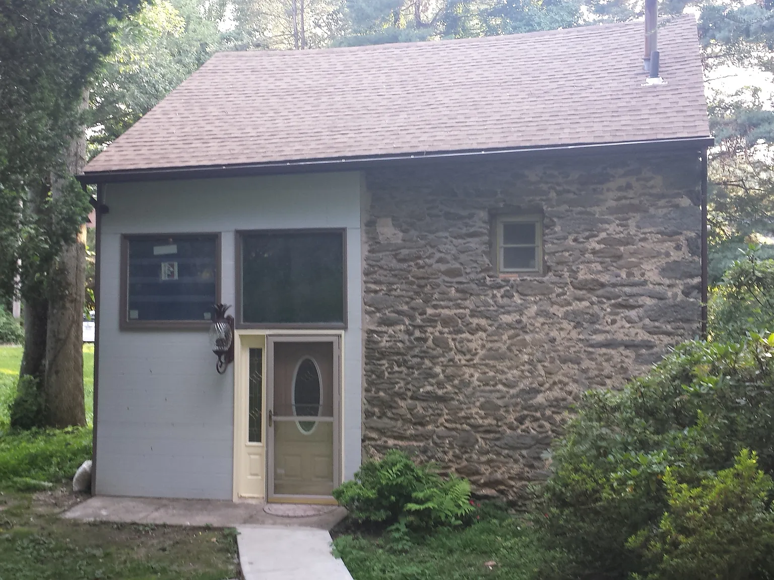 1 bed, 1005 sqft, $1,500 — Photo 3