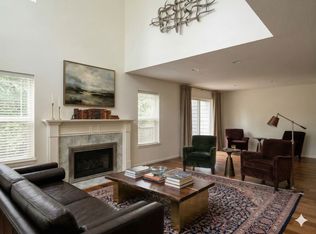 9271 SW Claridge Dr, Tigard, OR