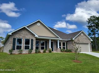 11725 Wakeland Ct, Ocean Springs, MS 39564