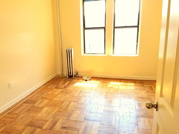 4th image of 590 W 187th St APT 33
