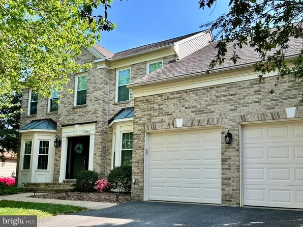 43253 Katie Leigh Ct, Ashburn, VA 20147