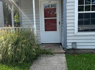 28 Bayview Ct, Hampton, VA 23664