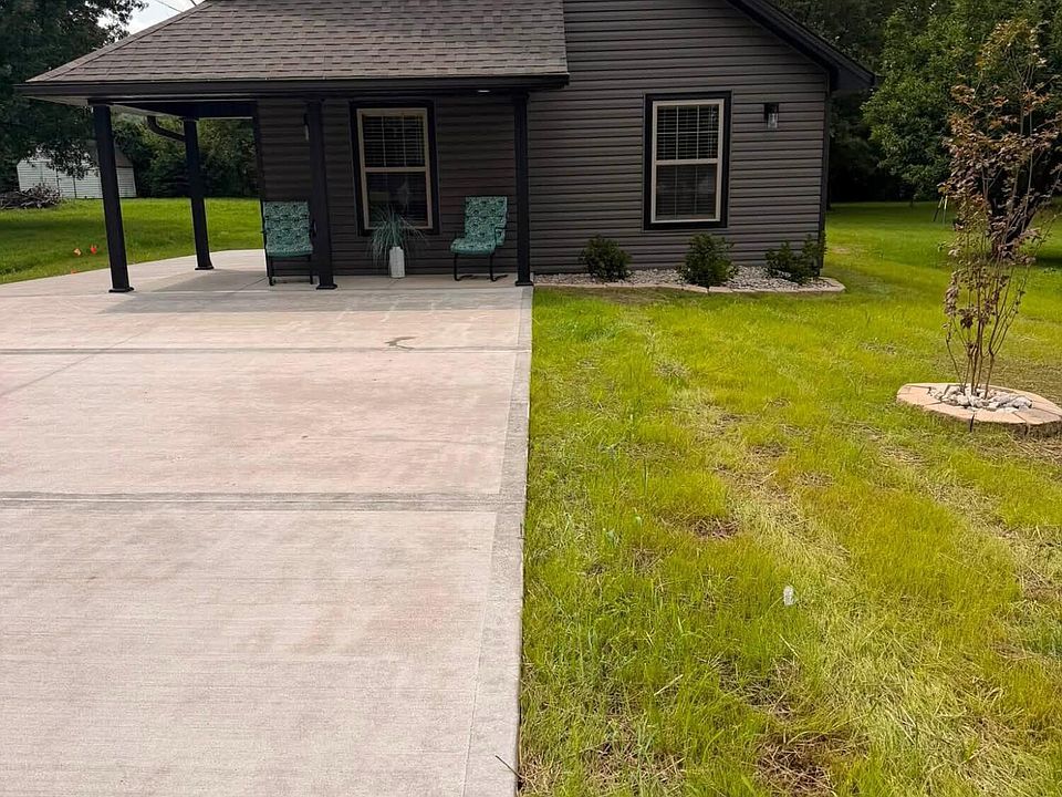 1st image of 715 Bratcher Ln