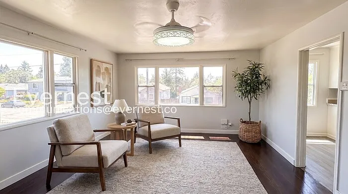 6618 Laird Ave — Photo 3