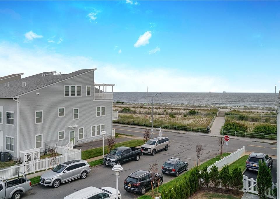 1st image of 110 Beach Way
