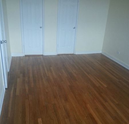 2147 East 17th St (5B) D