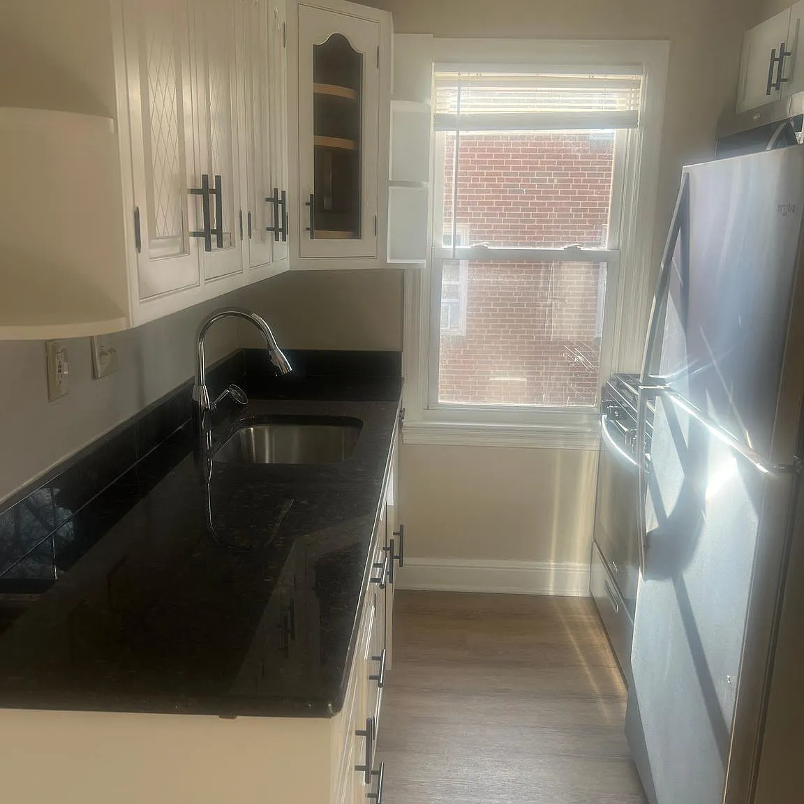 1 bed, $1,561 — Photo 1