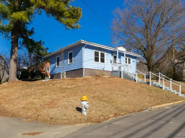 400 Putney St, Farmville, VA 23901