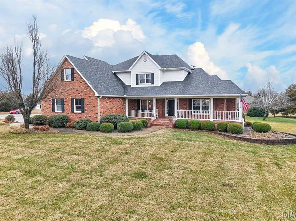 1550 Cedar Lawn Dr, Lebanon, MO 65536