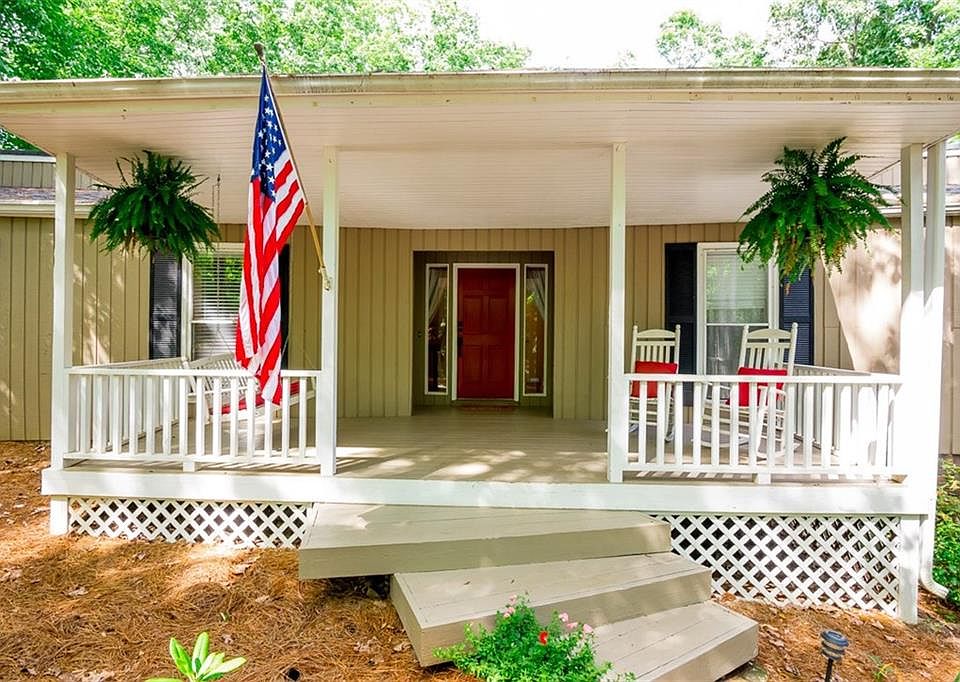 1st image of 3531 Brookhill Cir