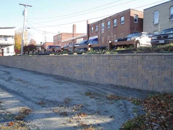 4th image of 692 Lisbon St